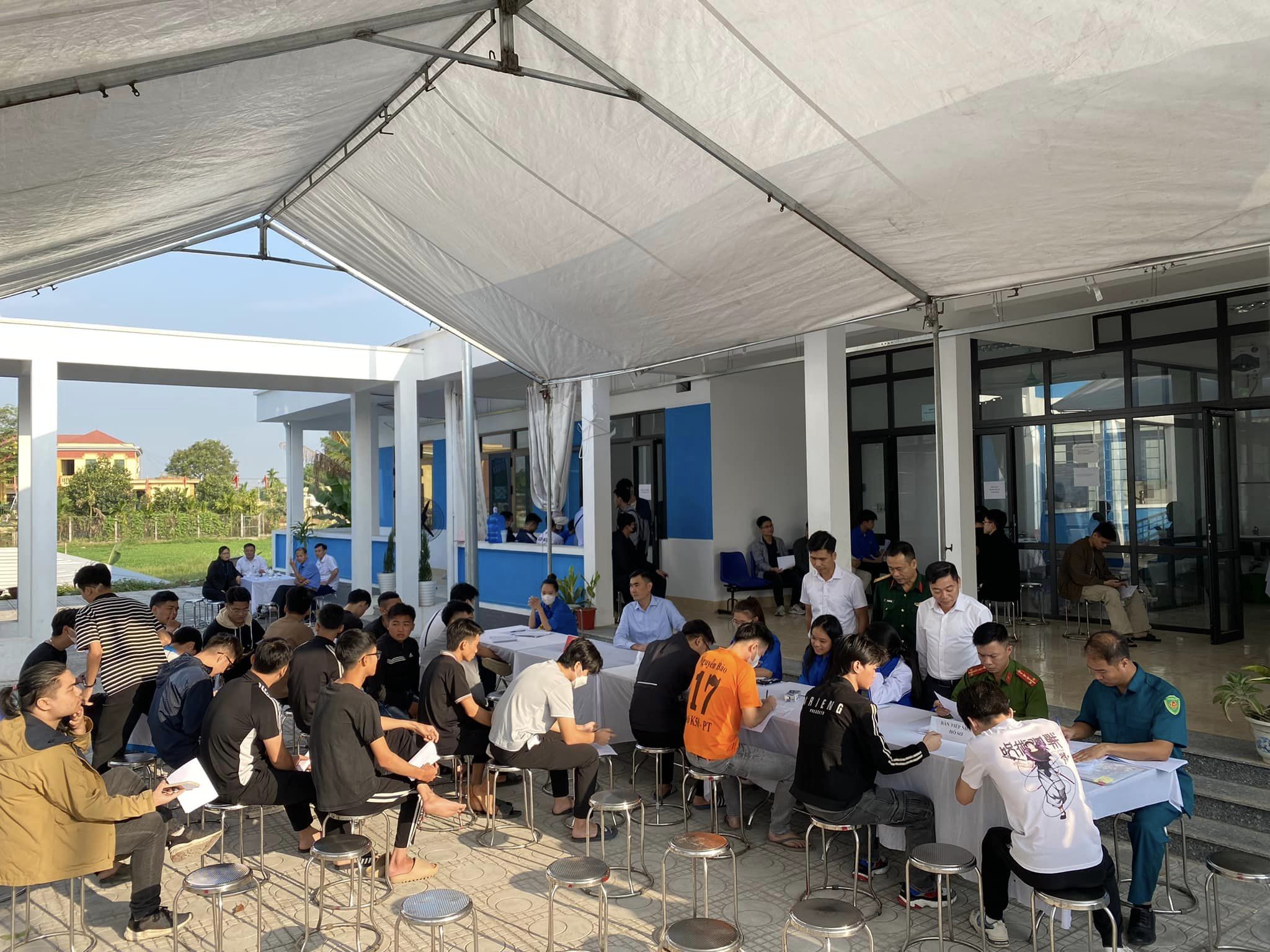 Hội đồng Nghĩa vụ quân sự xã Thọ Lộc khám sơ tuyển sức khỏe nghĩa vụ quân sự năm 2025