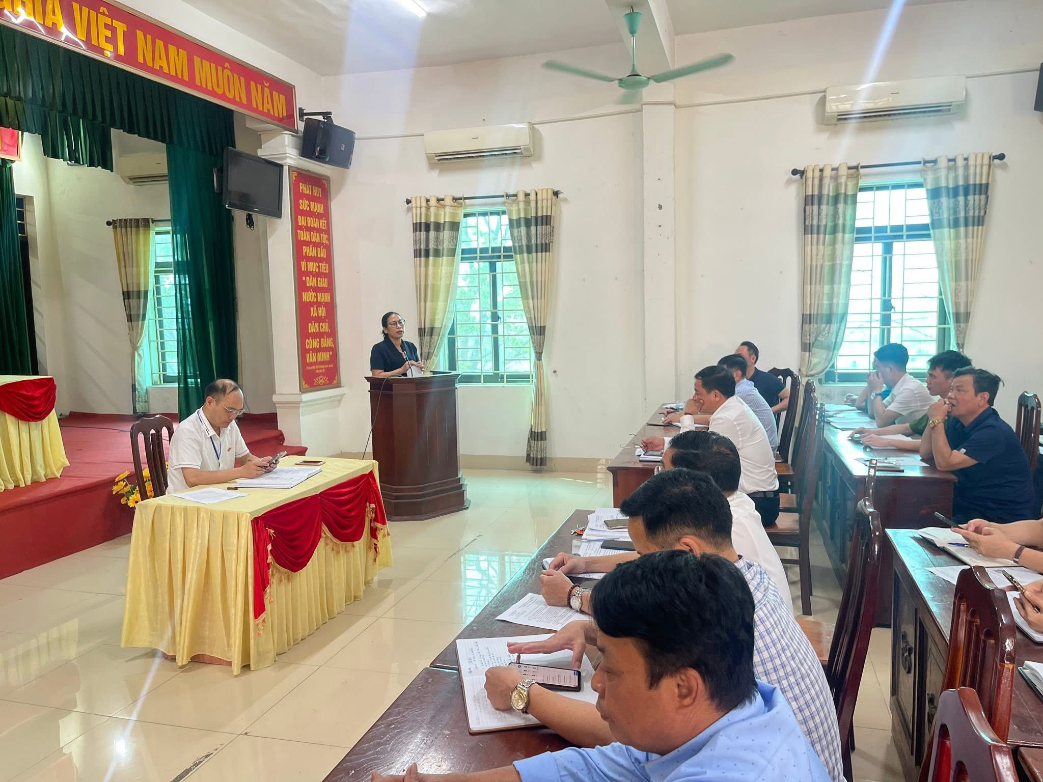UBND xã Tích Lộc tổ chức hội nghị triển khai kế hoạch lấy ý kiến nhân dân về việc sáp nhập địa giới hành chính cấp xã trên địa bàn huyện và các tên gọi mới các đơn vị hành chính.