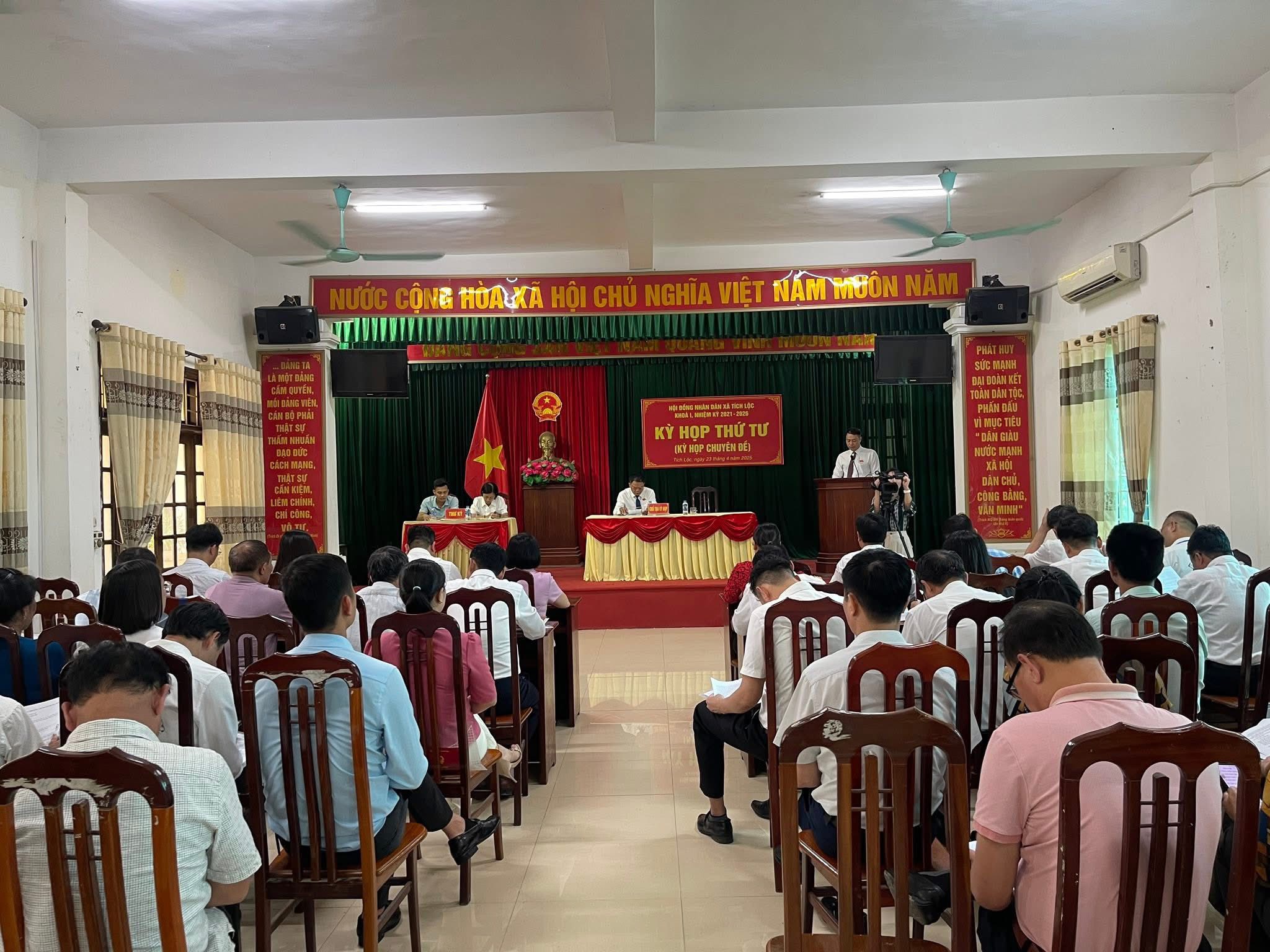 HĐND xã Tích Lộc tổ chức Kỳ họp chuyên đề về sáp nhập đơn vị hành chính cấp xã